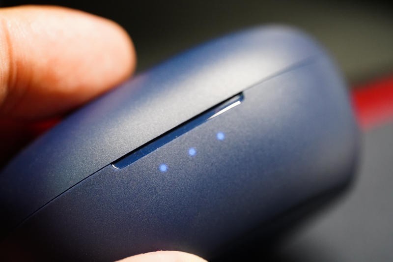 圈铁真无线真PK：HAYLOU W1开箱与红米AirDots3对比