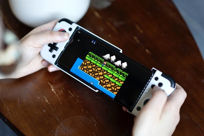 百元即可体验Switch，盖世小鸡GAMESIR X2上手