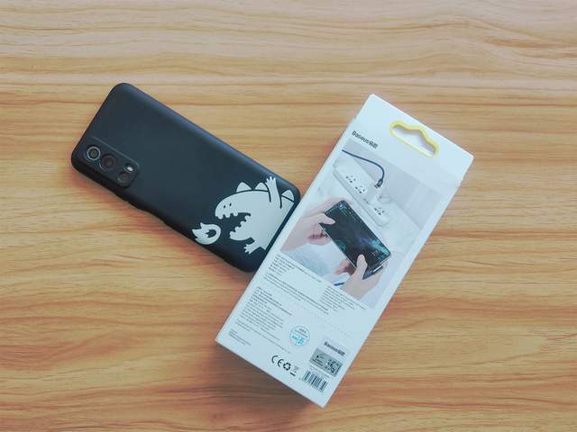 传说充电线-充电、游戏两不误