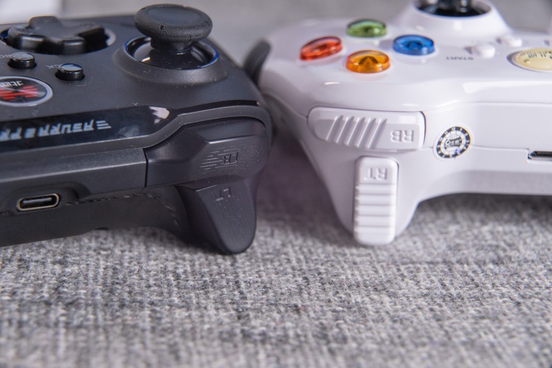 游戏操作不跟手？老玩家推荐你试一试这款游戏手柄！