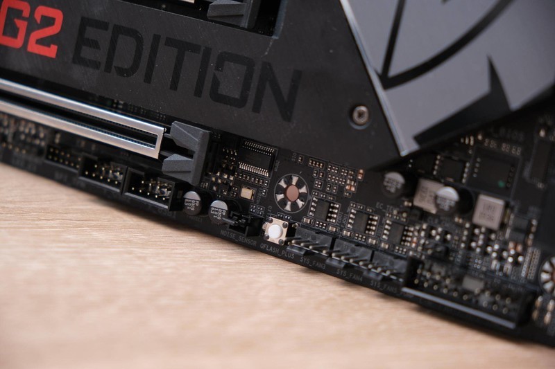 狙神kennyS亲自开光：技嘉 Z490 AORUS ULTRA G2定制主板