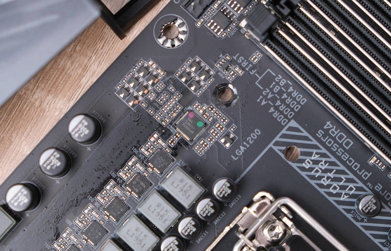 狙神kennyS亲自开光：技嘉 Z490 AORUS ULTRA G2定制主板