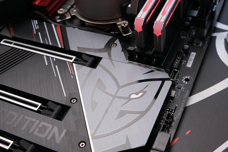 狙神kennyS亲自开光：技嘉 Z490 AORUS ULTRA G2定制主板