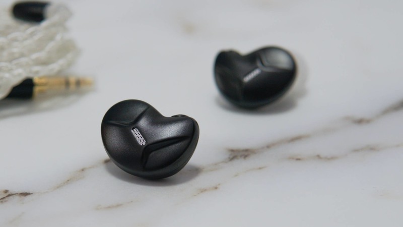 你不曾听过的真香耳机 BGVP ZERO 静电动圈单元耳机体验