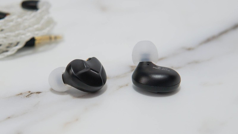 你不曾听过的真香耳机 BGVP ZERO 静电动圈单元耳机体验