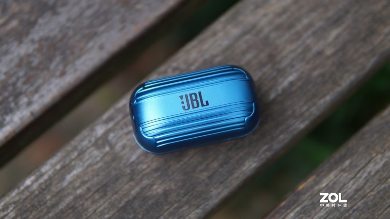 澎湃低频 真无线小钢炮 JBL T280TWS 体验