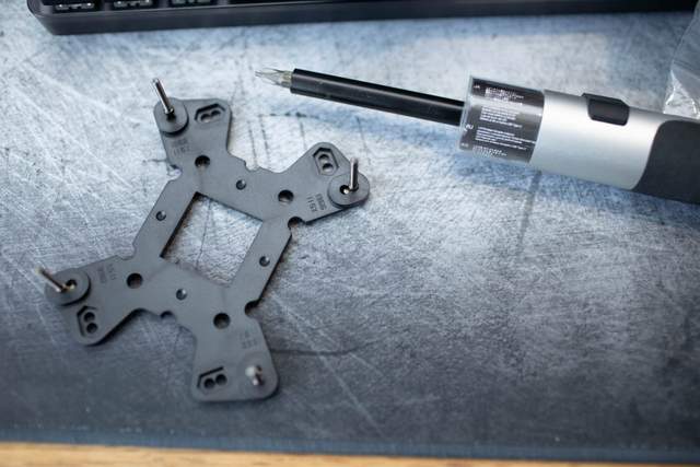 高能低价，“芯”舒畅，三款百元CPU散热器横测