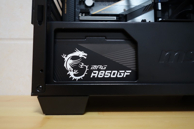 进一步降低装机难度，微星准系统MAG INFINITE无烬RS体验