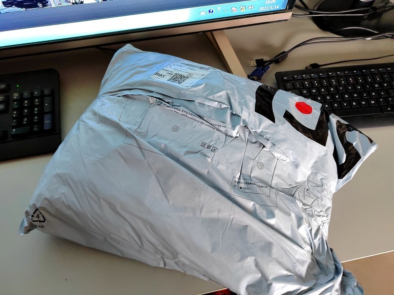 快就一个字！我只说一次！平民WIFI6 荣耀路由4体验！更快！更强！更稳！更便宜！