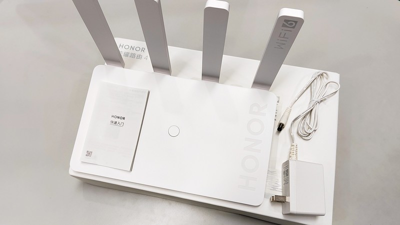 快就一个字！我只说一次！平民WIFI6 荣耀路由4体验！更快！更强！更稳！更便宜！