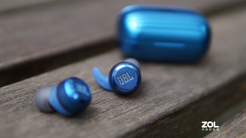 澎湃低频 真无线小钢炮 JBL T280TWS 体验