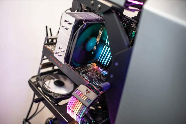 高能低价，“芯”舒畅，三款百元CPU散热器横测