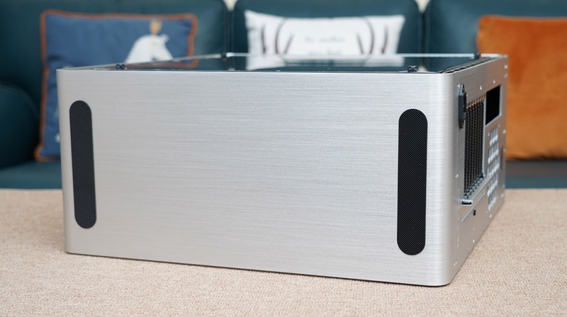 抢到一张RTX3060后，那就用它装一台主机吧