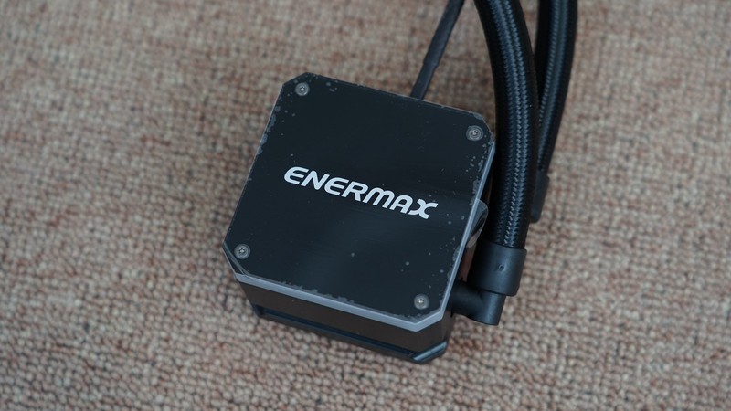 抢到一张RTX3060后，那就用它装一台主机吧