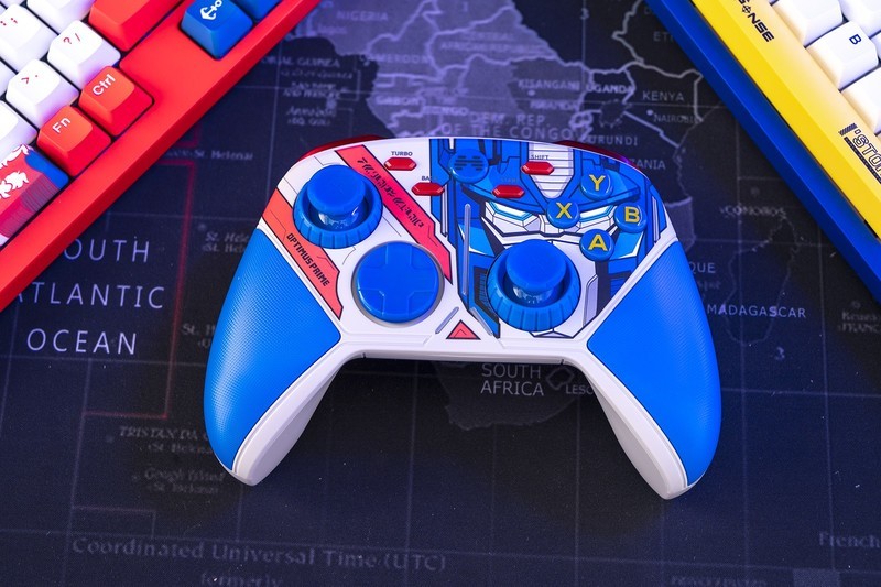 变形金刚、故事、酒我都有，找一个一起打游戏的人