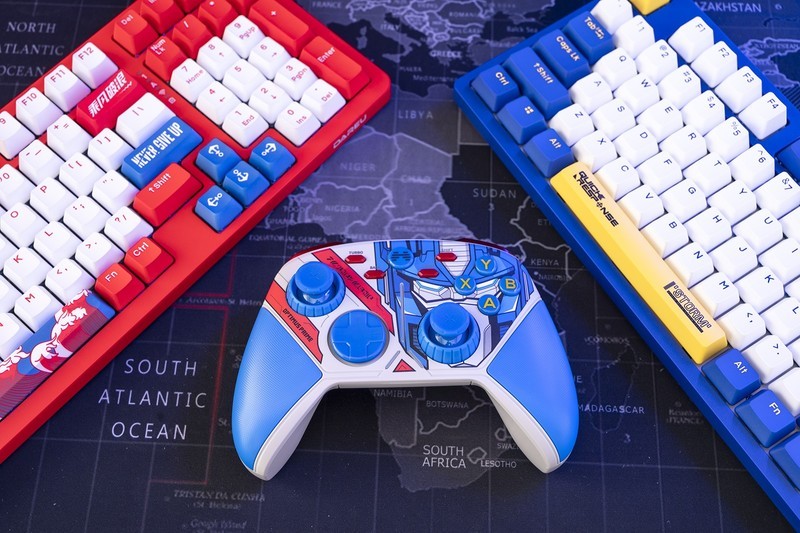 变形金刚、故事、酒我都有，找一个一起打游戏的人