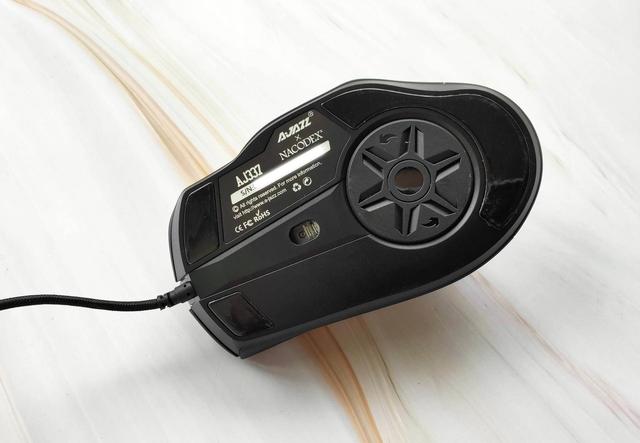 一文看懂：黑爵K870T蓝牙无线红轴机械键盘和黑爵AJ337游戏鼠标