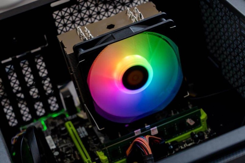 TT TD500P RGB散热器评测：开机后超级炫酷还能高性能散热