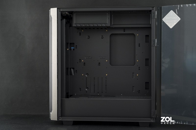 装了这个灯，我就是这条街最靓的仔，玩转全塔RGB主机