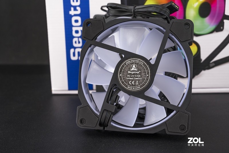 装了这个灯，我就是这条街最靓的仔，玩转全塔RGB主机