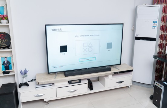 为游戏而生，索尼最平价的替代品，AOC 65G2X游戏电视体验