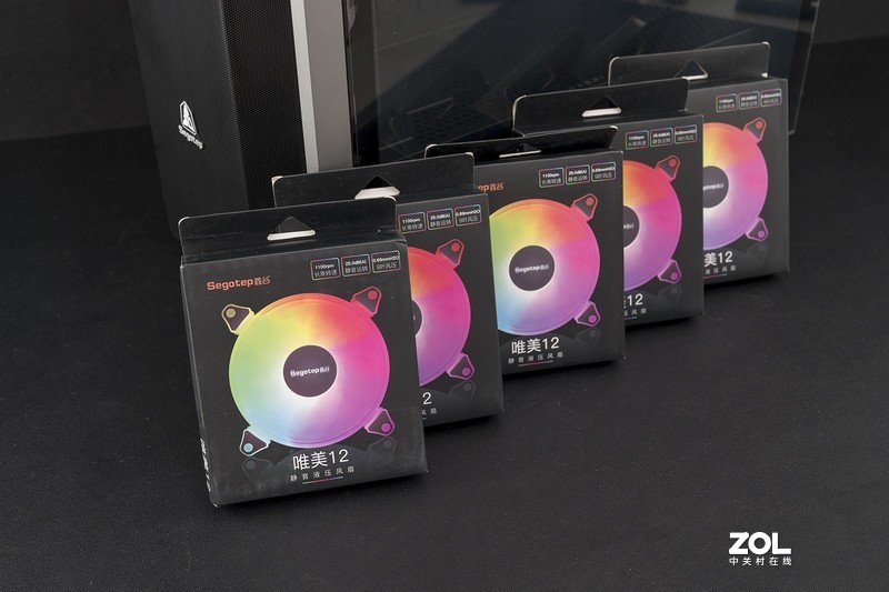 装了这个灯，我就是这条街最靓的仔，玩转全塔RGB主机