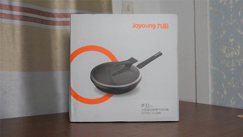 晶钻耐磨技术加持！九阳不粘锅评测：轻松感受极致的爆炒乐趣