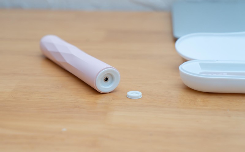 牙龈敏感，一刷牙就出血，换了一款不伤牙的牙刷就好多了