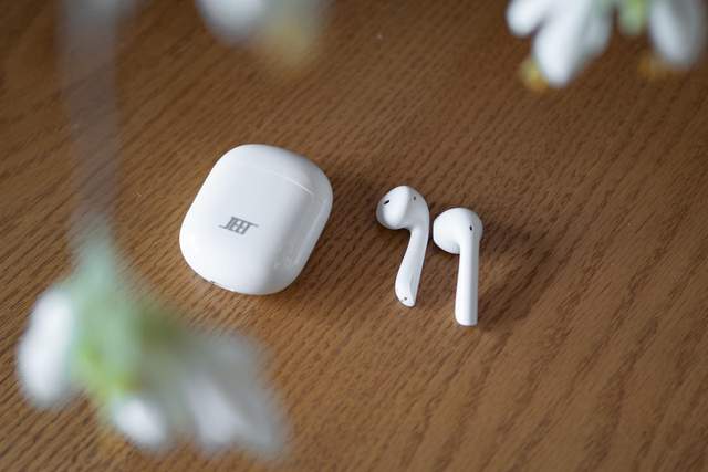 JEET ONE真无线，媲美千元音质，让苹果汗颜