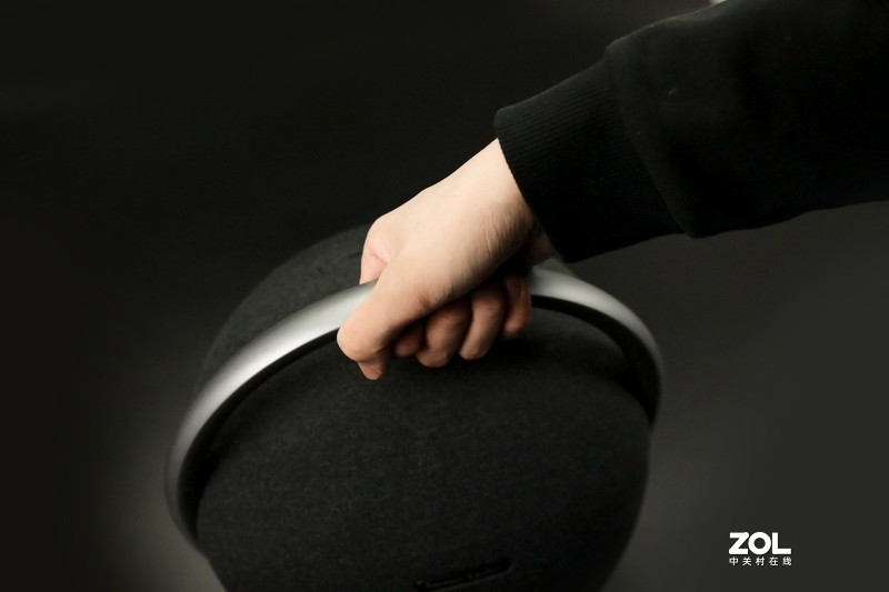 震撼音效，前卫设计，哈曼卡顿音乐行星7代体验