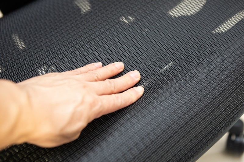 一把椅子蕴含的健康哲学——永艺XY人体工学椅