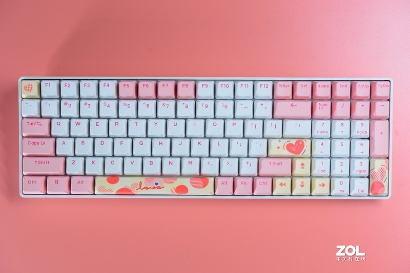 人类高质量粉色外设——DAREU A100致上版全插拔三模RGB机械键盘get