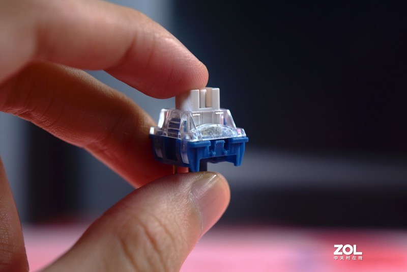 人类高质量粉色外设——DAREU A100致上版全插拔三模RGB机械键盘get