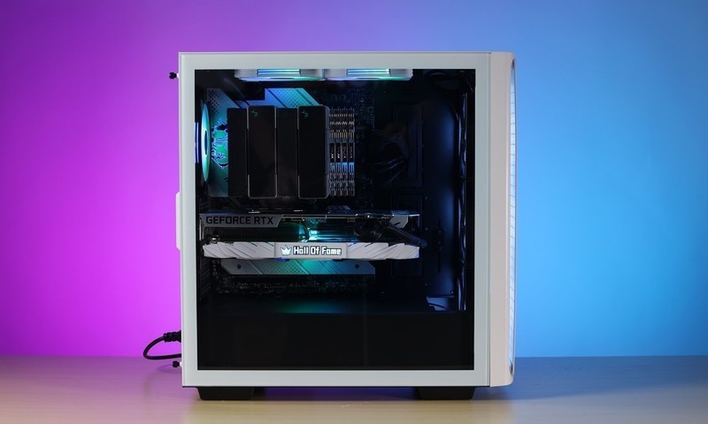 白色颜值好物，九州风神CK560 WH机箱搭配12代i5+RTX3070Ti装机