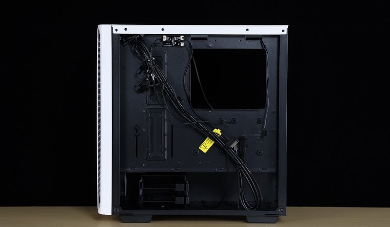 白色颜值好物，九州风神CK560 WH机箱搭配12代i5+RTX3070Ti装机