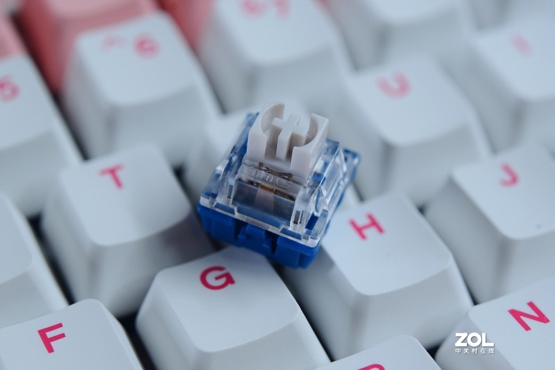 人类高质量粉色外设——DAREU A100致上版全插拔三模RGB机械键盘get