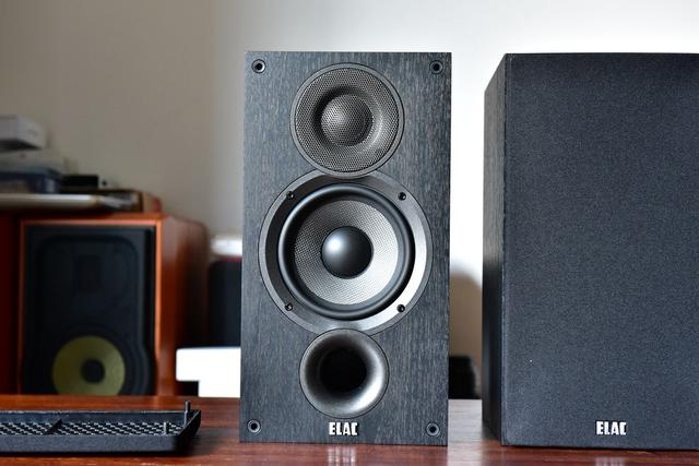 ELAC/意力DB52无源箱评测，德国百年老厂也能接地气