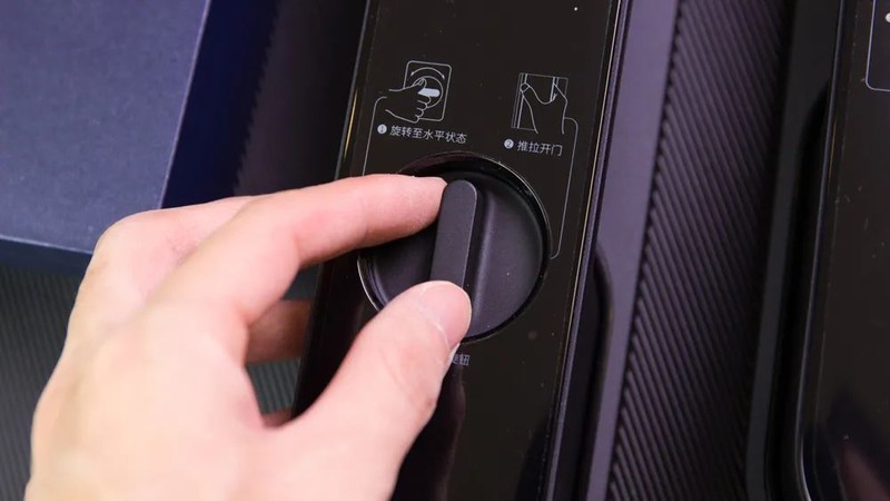 更舒适的开 锁方式，Aqara D100全自动门锁你想拥有吗？