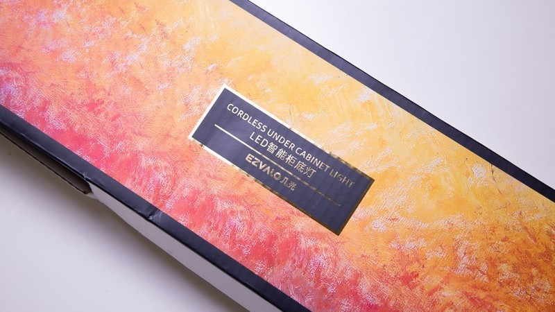 如何让厨房更有氛围？试试这款几光无线橱柜灯