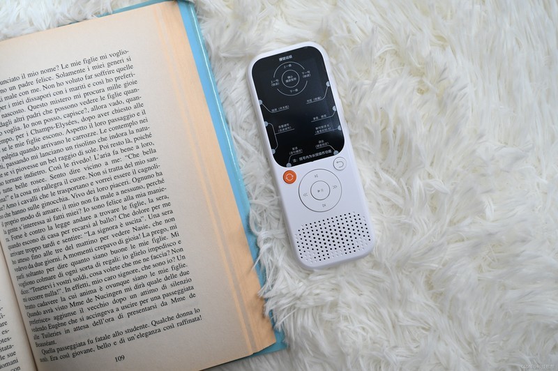 孩子爱的智能听力机，轻松提升英语听说能力，好学多听力熊T3上手