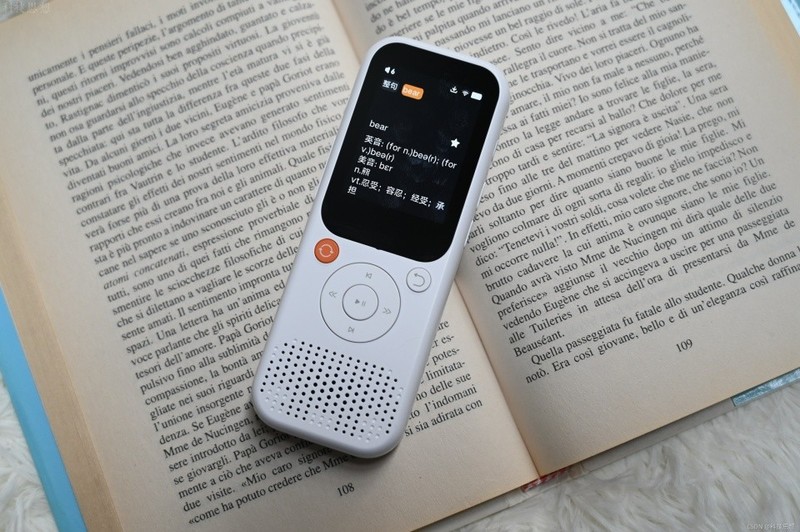 孩子爱的智能听力机，轻松提升英语听说能力，好学多听力熊T3上手