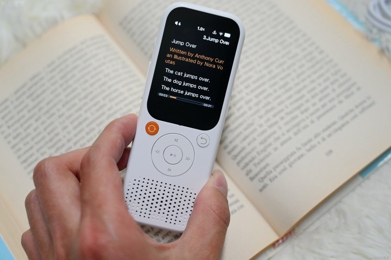 孩子爱的智能听力机，轻松提升英语听说能力，好学多听力熊T3上手