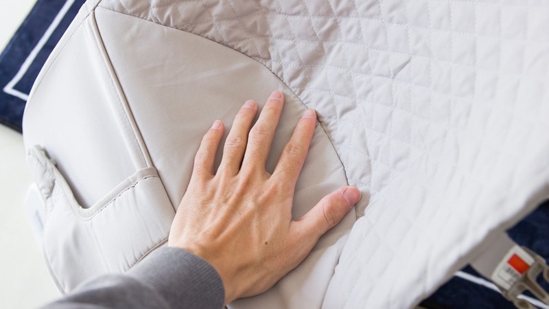 解放双手的哄娃神器，洛贝依多功能弹跳椅评测