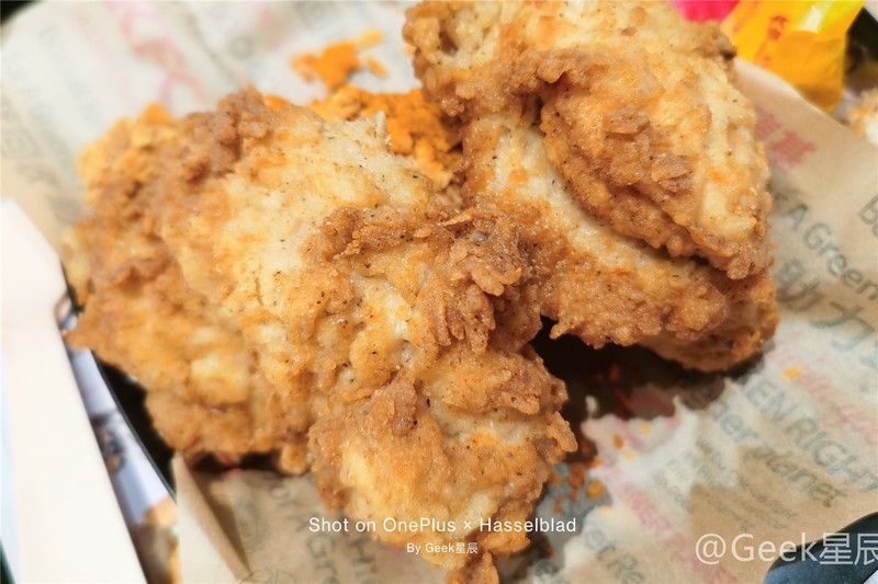 一加9Pro简单测评：游戏性能、高刷屏幕、出色成像！或许很适合你！