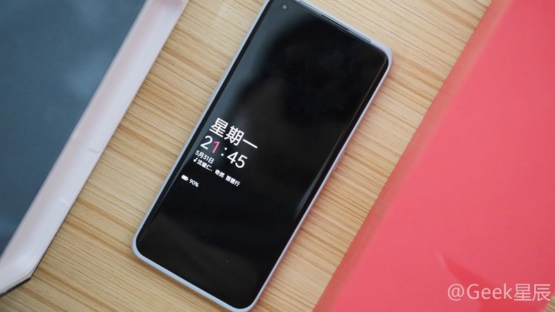 一加9Pro简单测评：游戏性能、高刷屏幕、出色成像！或许很适合你！