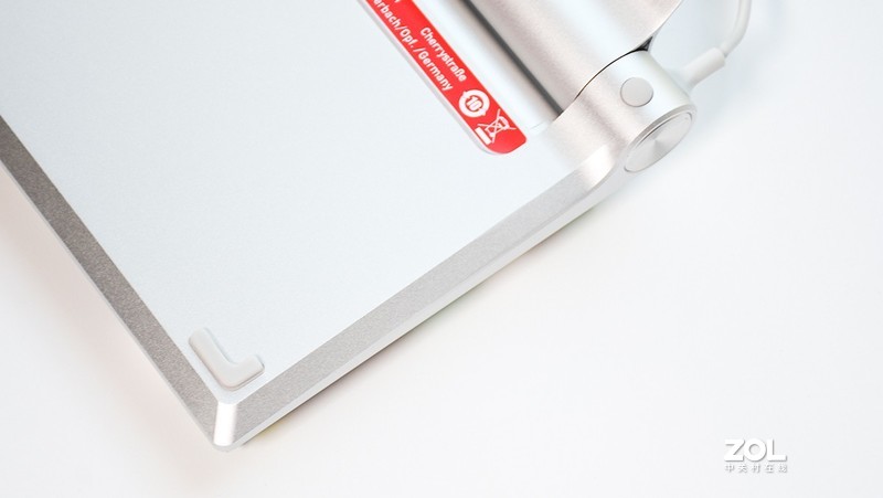 国风配色 扎实体验丨樱桃MX BOARD 8.0机械键盘