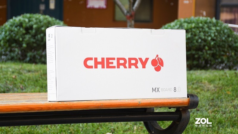 国风配色 扎实体验丨樱桃MX BOARD 8.0机械键盘