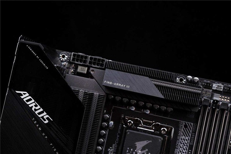 顶级DIY发烧友首选，最强主板来袭—技嘉超级雕Z690 AORUS MASTER