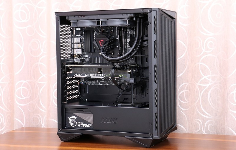 搭载 AMD 锐龙 5600X，微星宙斯盾 Aegis Z5 准系统上手玩