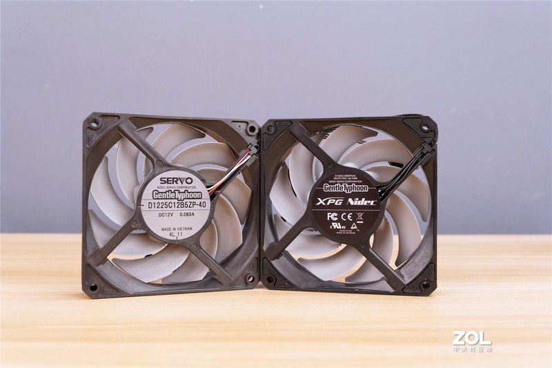 不惧炎热夏日装机新选择， XPG 入侵者&季风系列温柔台风评测